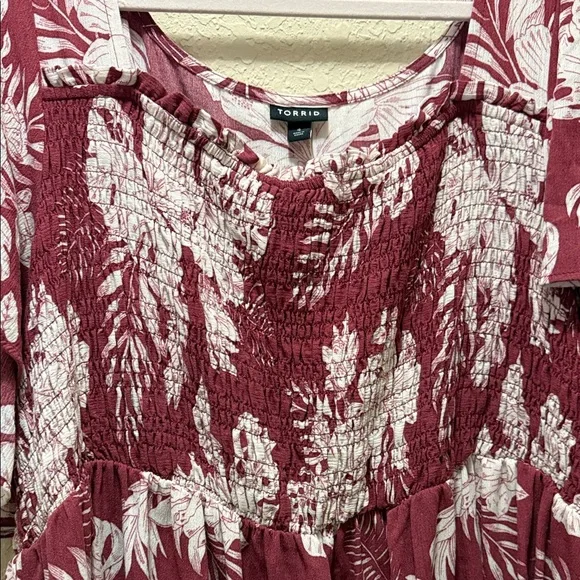 TORRID - Neon Tropics Maroon Babydoll Washable Gauze Smocked Tiered Top - Picture 2 of 7